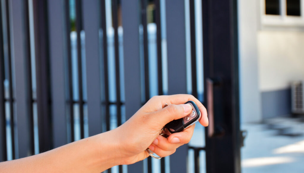 découvrez les différentes méthodes pour dupliquer une télécommande de portail facilement et en toute sécurité.