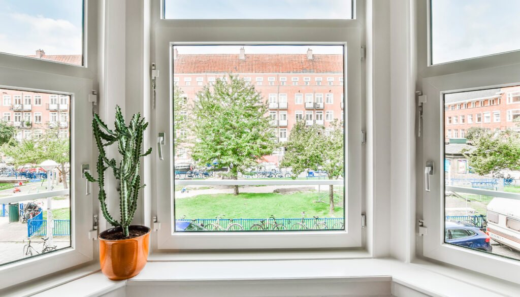 découvrez ce qu'est un vasistas, ses utilisations pratiques pour la maison et les règles essentielles à suivre pour une pose réussie.