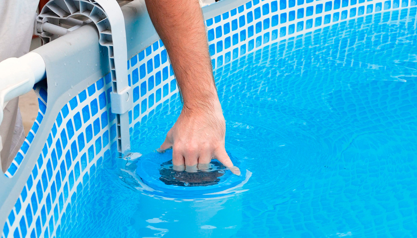 découvrez les solutions à adopter lorsque votre pompe de piscine est en panne, pour profiter de votre piscine en toute sécurité en attendant la réparation.