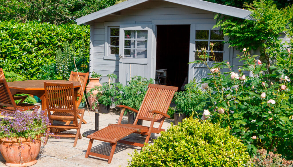découvrez les meilleures options pour poser un abri de jardin en métal : dalles, plots et autres supports adaptés pour garantir stabilité et durabilité.