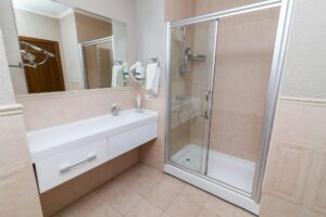 Peut-on coller un receveur de — installation receveur de douche salle de bain