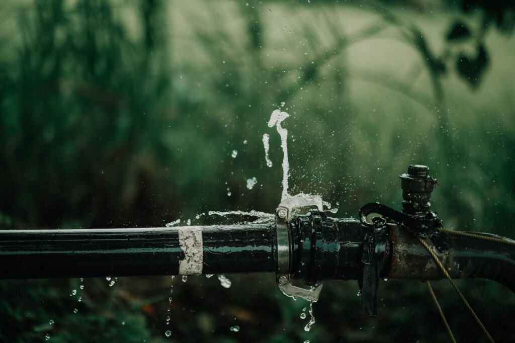 Détecter une fuite d'eau invisible — détection de fuite d'eau tuyau