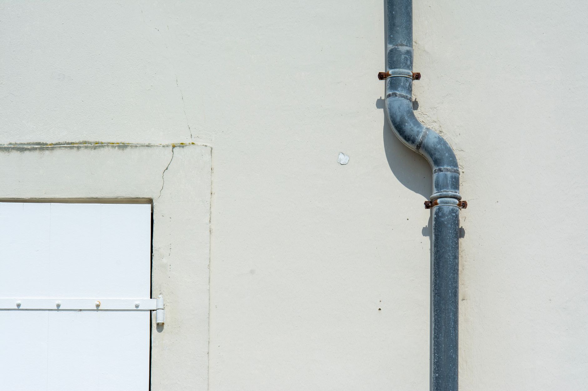 Déboucher une canalisation extérieure : reconnaître les signes et poser un premier diagnostic — canalisation extérieure bouchée