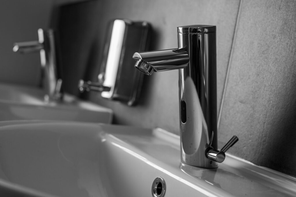 Robinet Grohe pour salle de — installation robinet Grohe salle de bain moderne